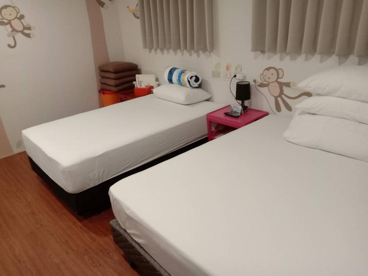 טאינאן Temple Side Hostel מראה חיצוני תמונה