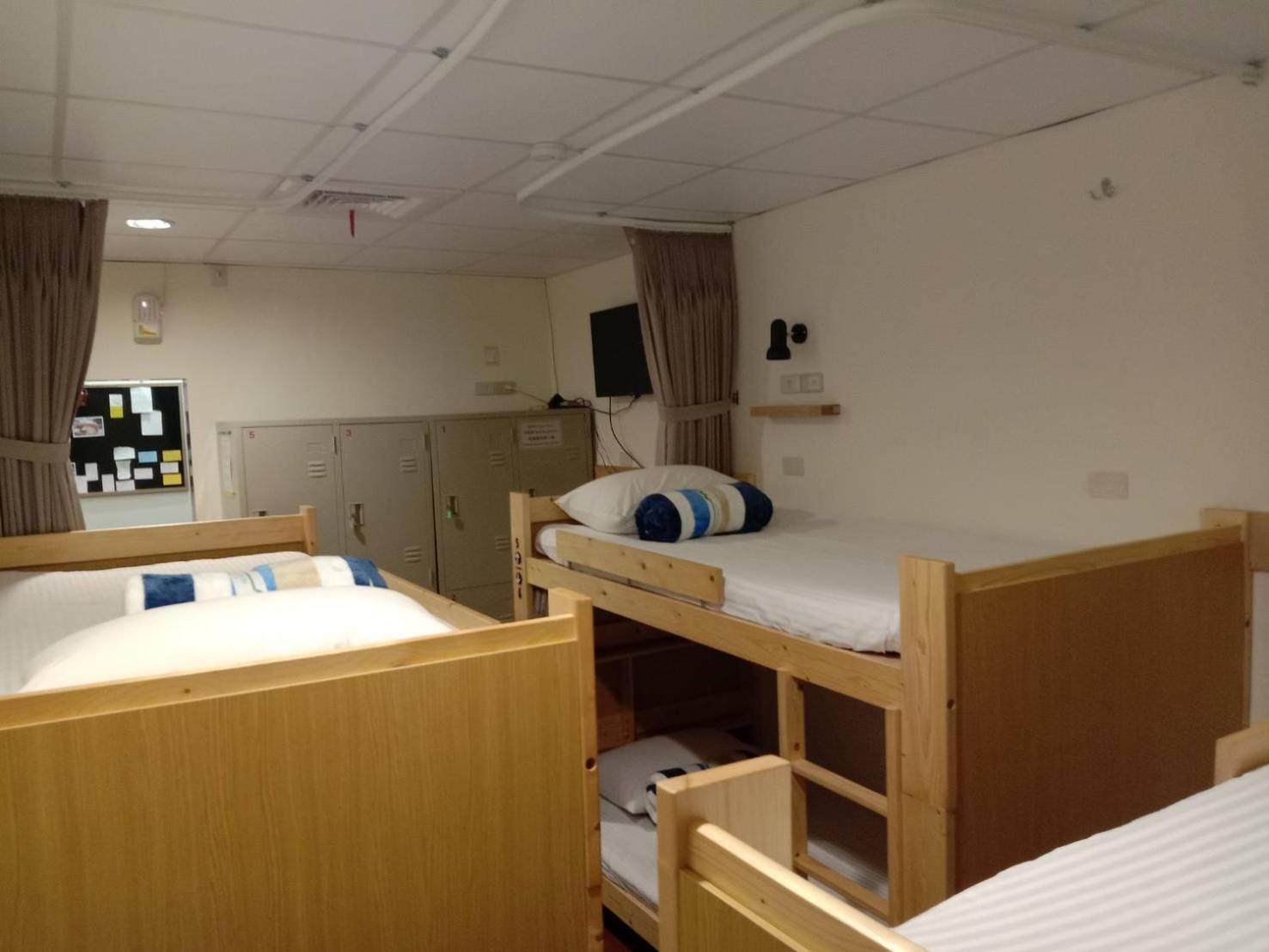 טאינאן Temple Side Hostel מראה חיצוני תמונה