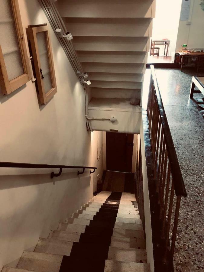 טאינאן Temple Side Hostel מראה חיצוני תמונה